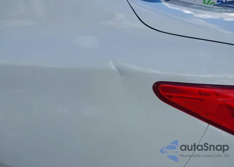 2017 Infiniti Q50 Premium z USA, uszkodzony, nr VIN JN1EV7AP1HM735475